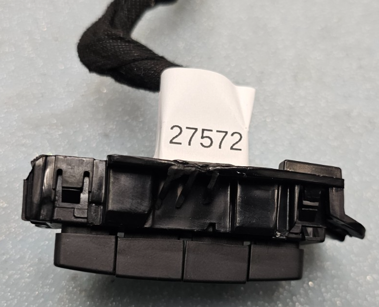 🔥07-14 Chevy Tahoe Sierra Silverado Dash Fuel Distance Information Switch Black