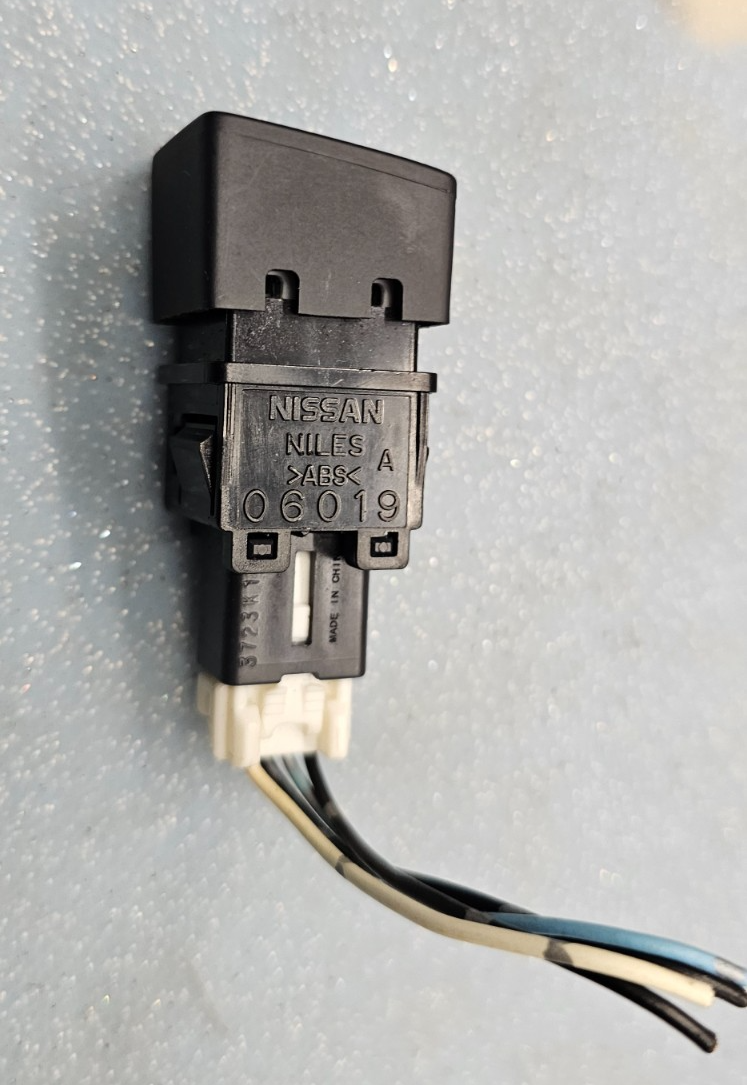 🔥13-19 Nissan Sentra Dash Hazard Emergency Flasher Warning Switch Assembly