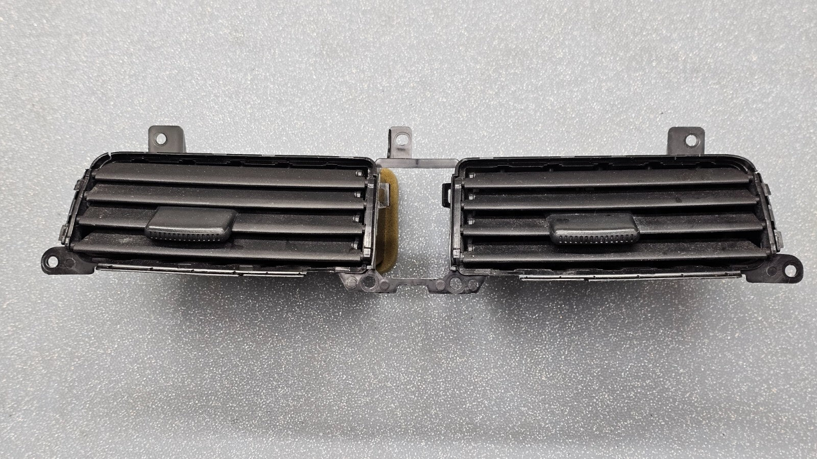 🔥08-12 Honda Accord Middle Center Dash Air Vent Heater Conditioning Black OEM