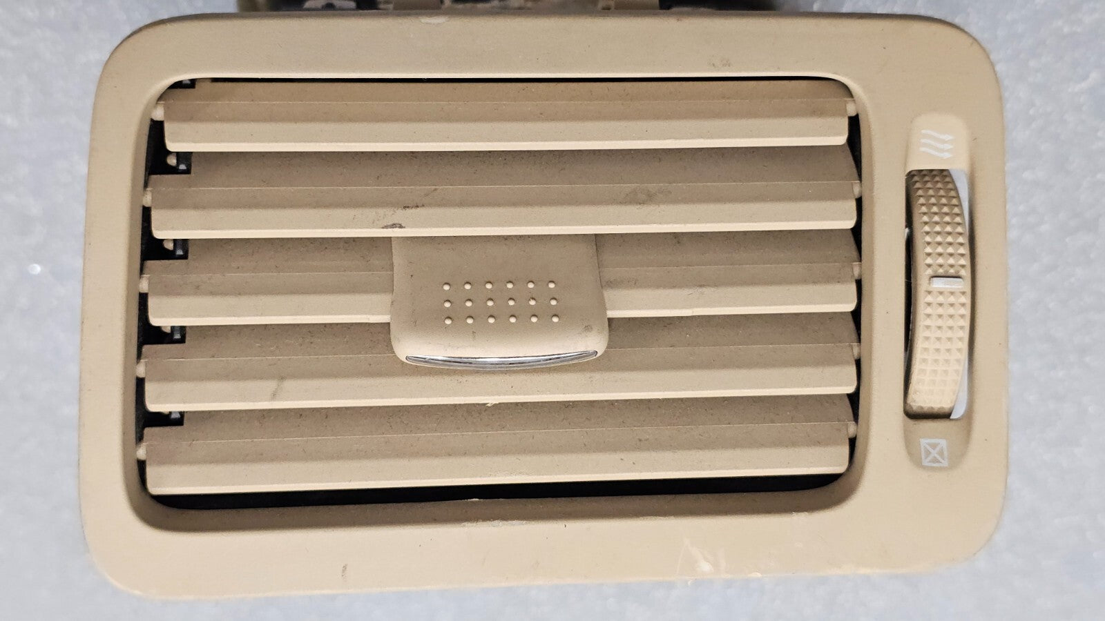 🔥06-11 Buick Lucerne Dash Right Passenger AC A/C Air Vent Heater Panel Tan OEM
