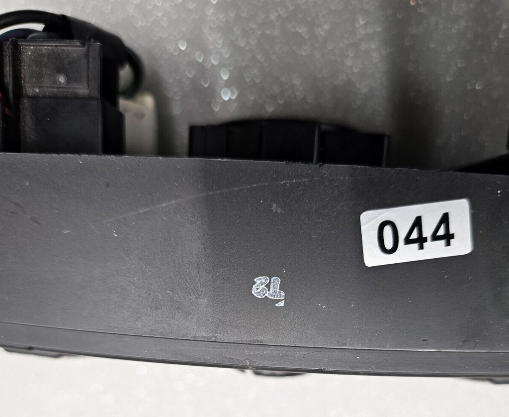 04-07 Dodge Caravan Town Country Dash AC Climate Temperature Heater Control OEM