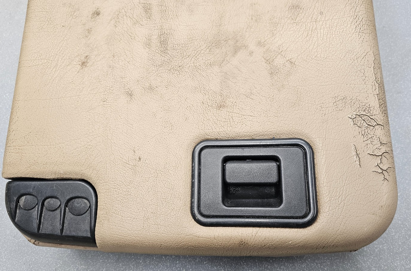 🔥99-10 Ford F250 F350 Center Console JUMP SEAT Arm Rest CLOTH/LEATHER TAN JS3
