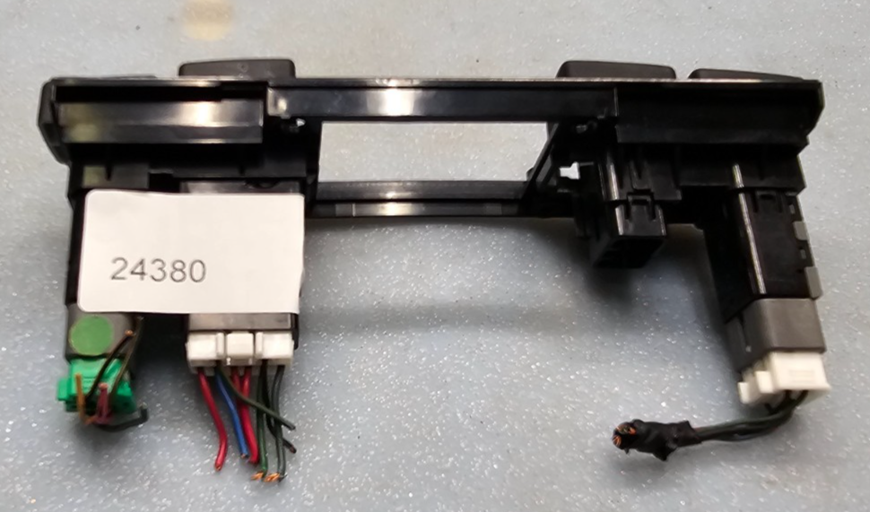 🔥01-06 HYUNDAI SANTA FE HAZARD SWITCH BUTTON PANEL BEZEL ASSEMBLY BLACK OEM