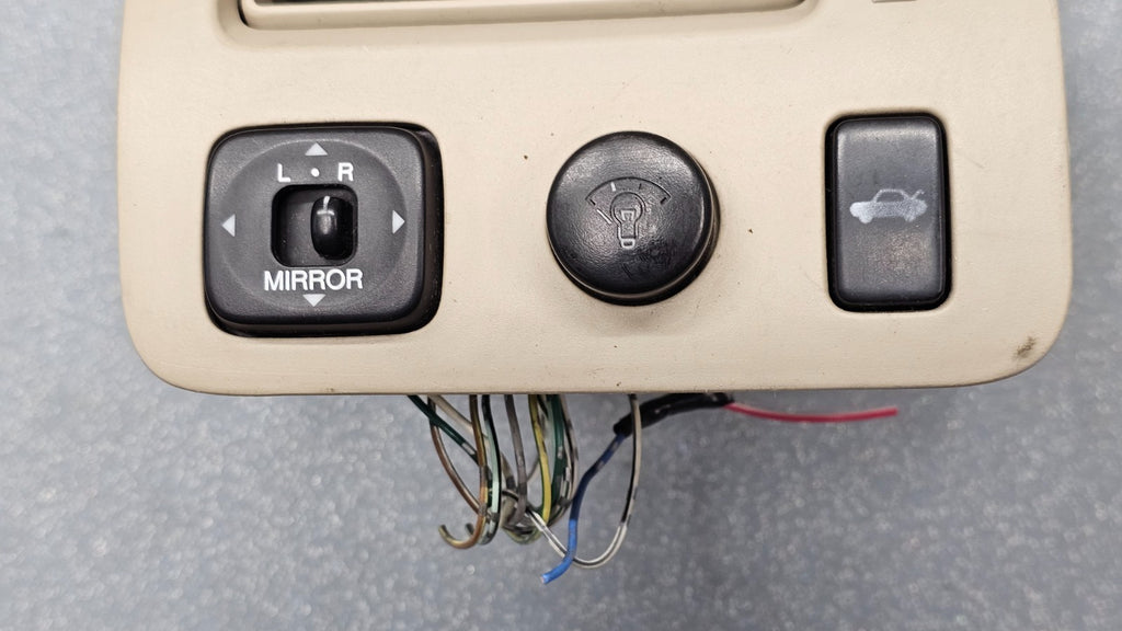 🔥00-04 AVALON DASH FRONT LEFT DRIVER AC AIR VENT HEATER CONDITIONING TAN OEM