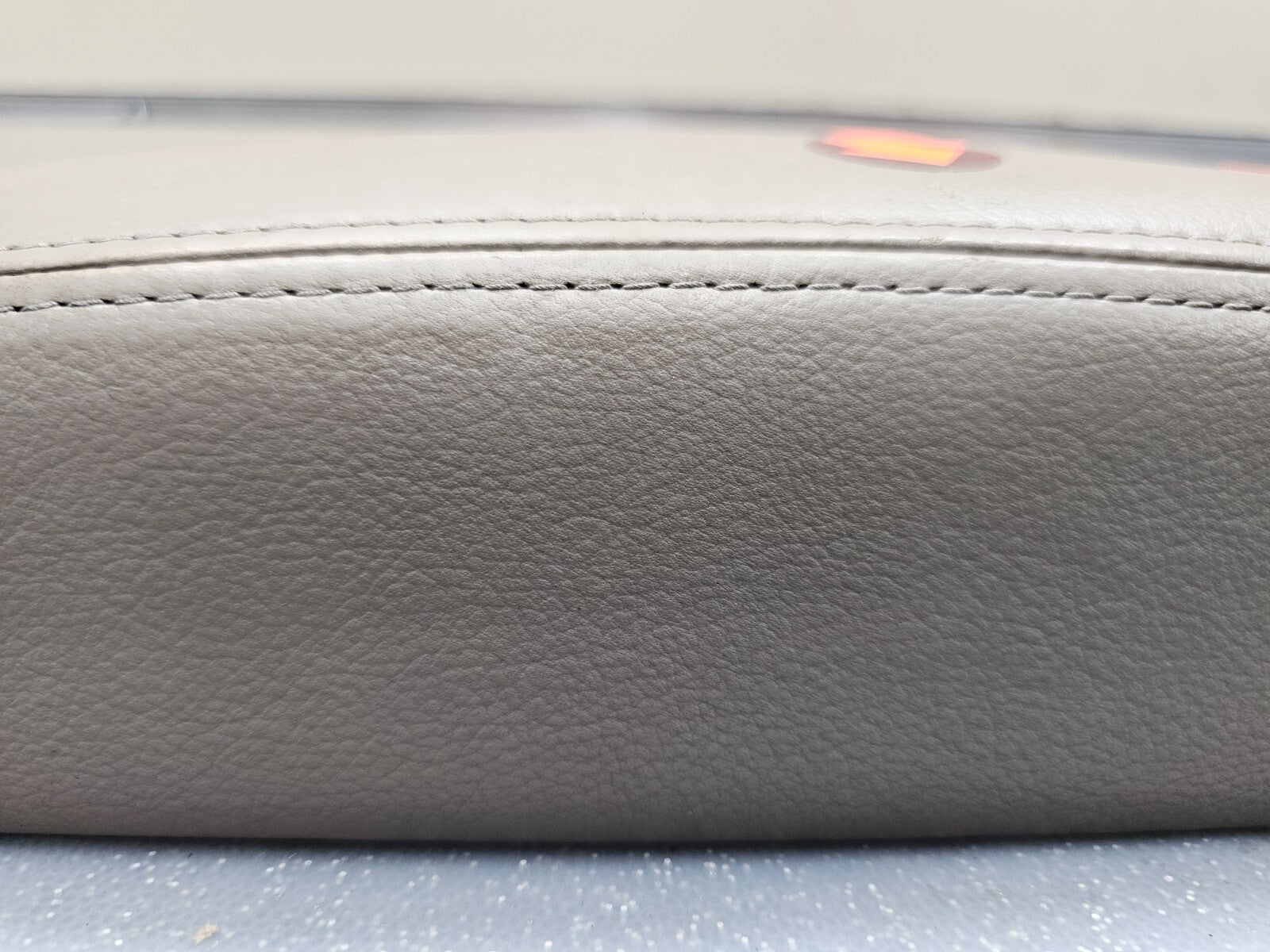 🔥02-06 CAMRY SOLARA LEXUS ES330 CENTER CONSOLE LID ARM REST COVER ASSEMBLY GRAY