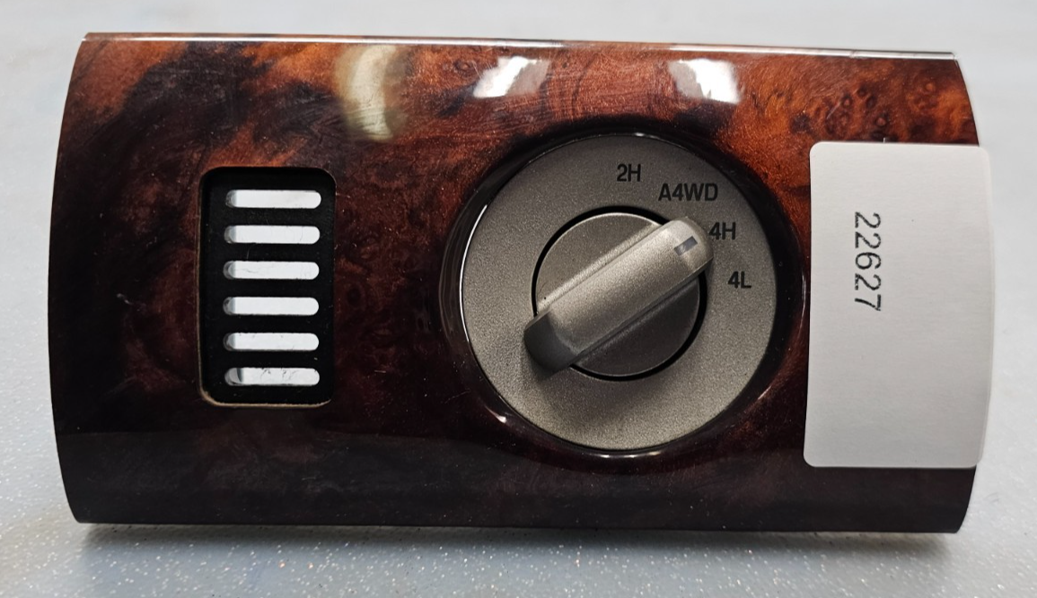 🔥03-06 LINCOLN NAVIGATOR 4WD LEFT DRIVER DASH TRANSFER CASE SWITCH BEZEL WOOD