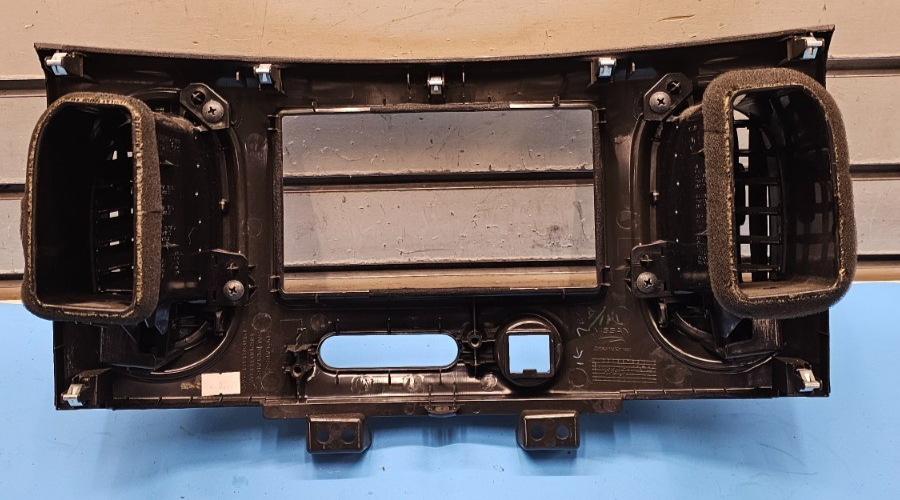🔥09-14 Nissan Cube Front Dash Center Radio Trim Bezel Panel Black OEM