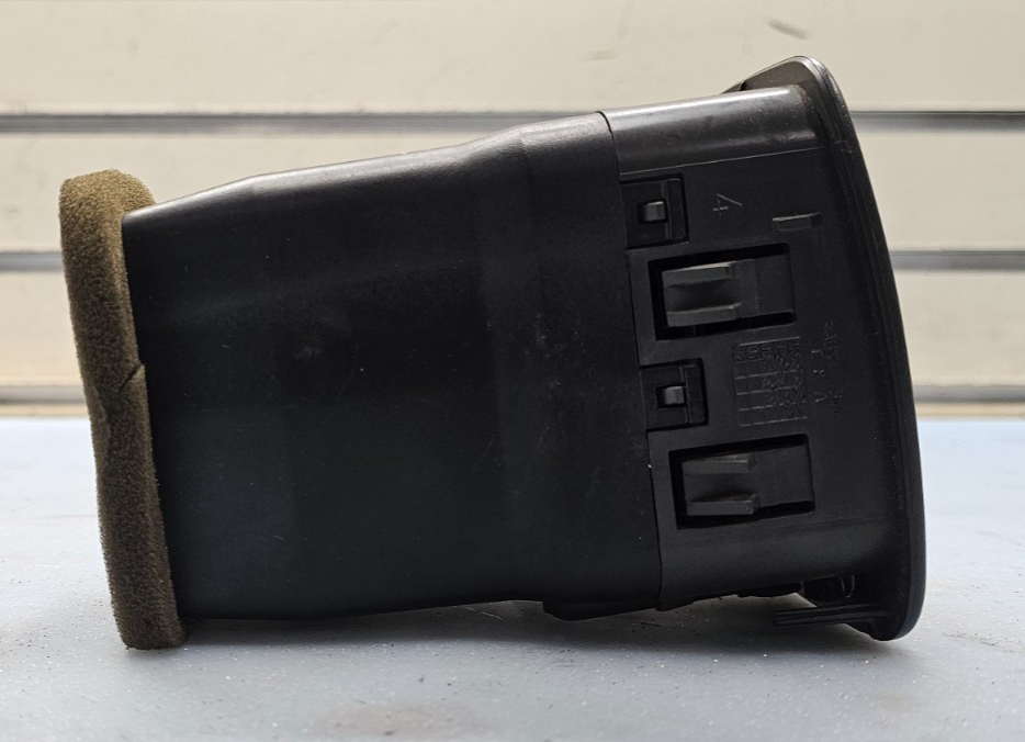 🔥99-06 Silverado Tahoe Dash Right Passenger Air Vent A/C AC HVAC Heater Black