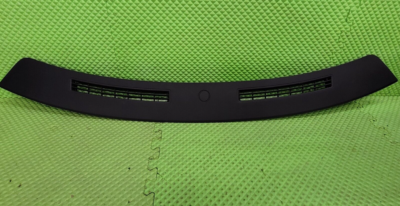 🔥2005-2007 CHRYSLER 300 UPPER DASHBOARD PAD TRIM DEFROSTER PANEL OEM BLACK DP5