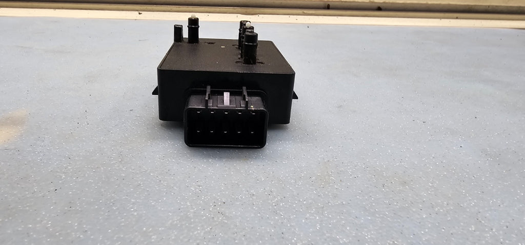 🔥04-11 TRAILBLAZER ENVOY CADILLAC STS LEFT DRIVER SEAT SWITCH BEZEL BLACK