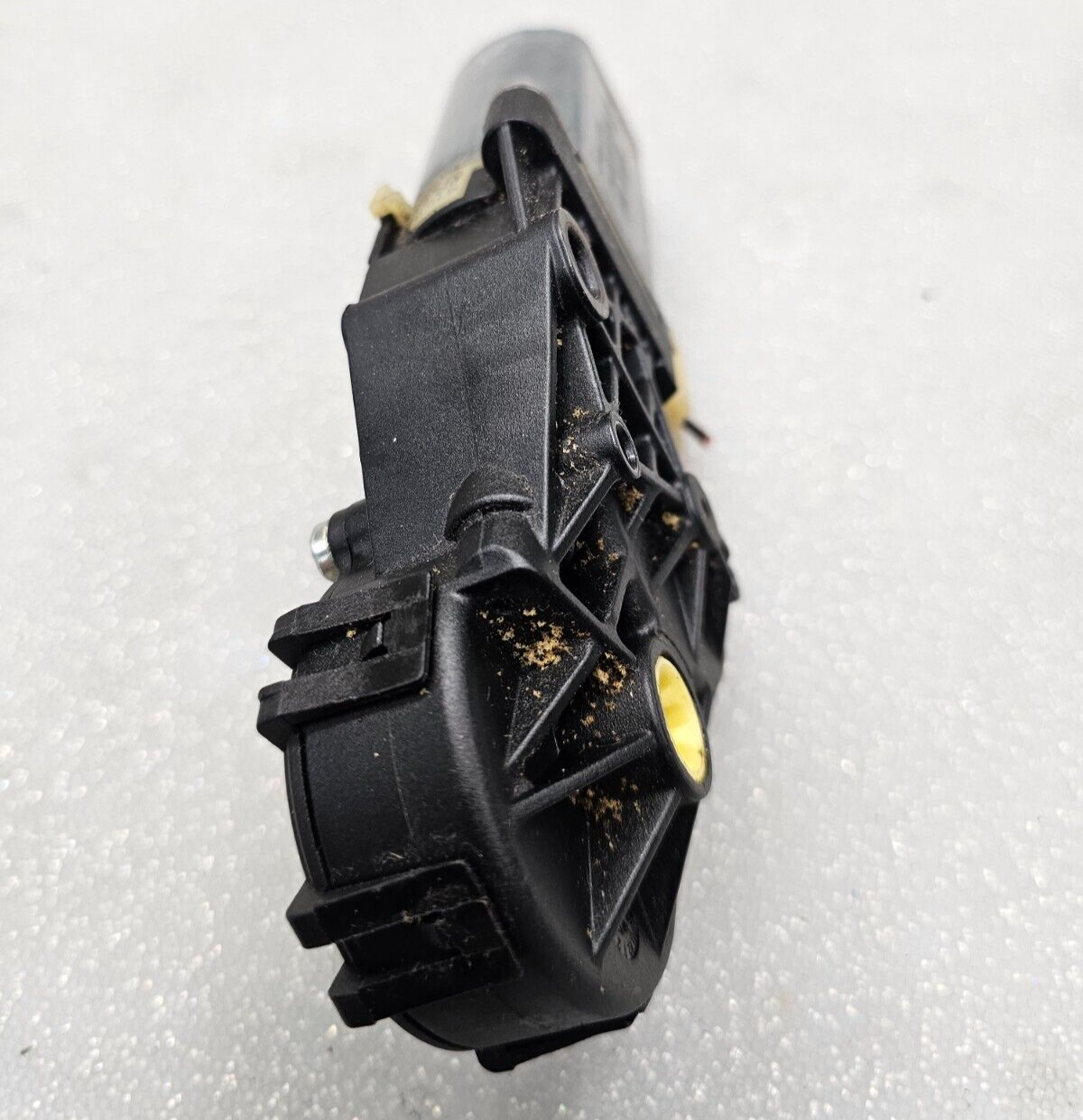 04-15 Titan Armada Left driver seat adjustment motor Recline Regulator Assembly
