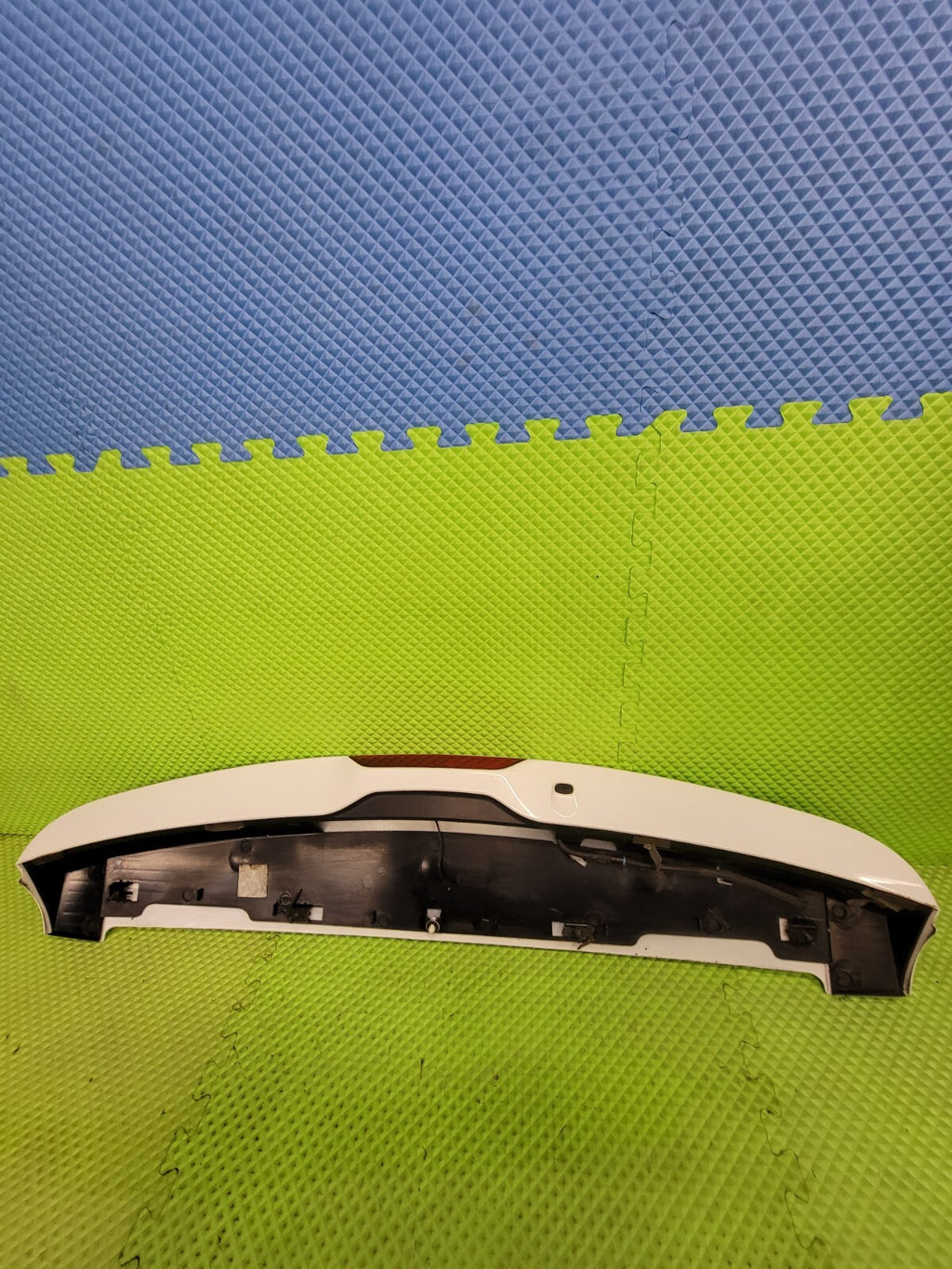 🔥2011-2017 Jeep Compass Lift Gate Hatch Spoiler Third W/Brake Light Wing White