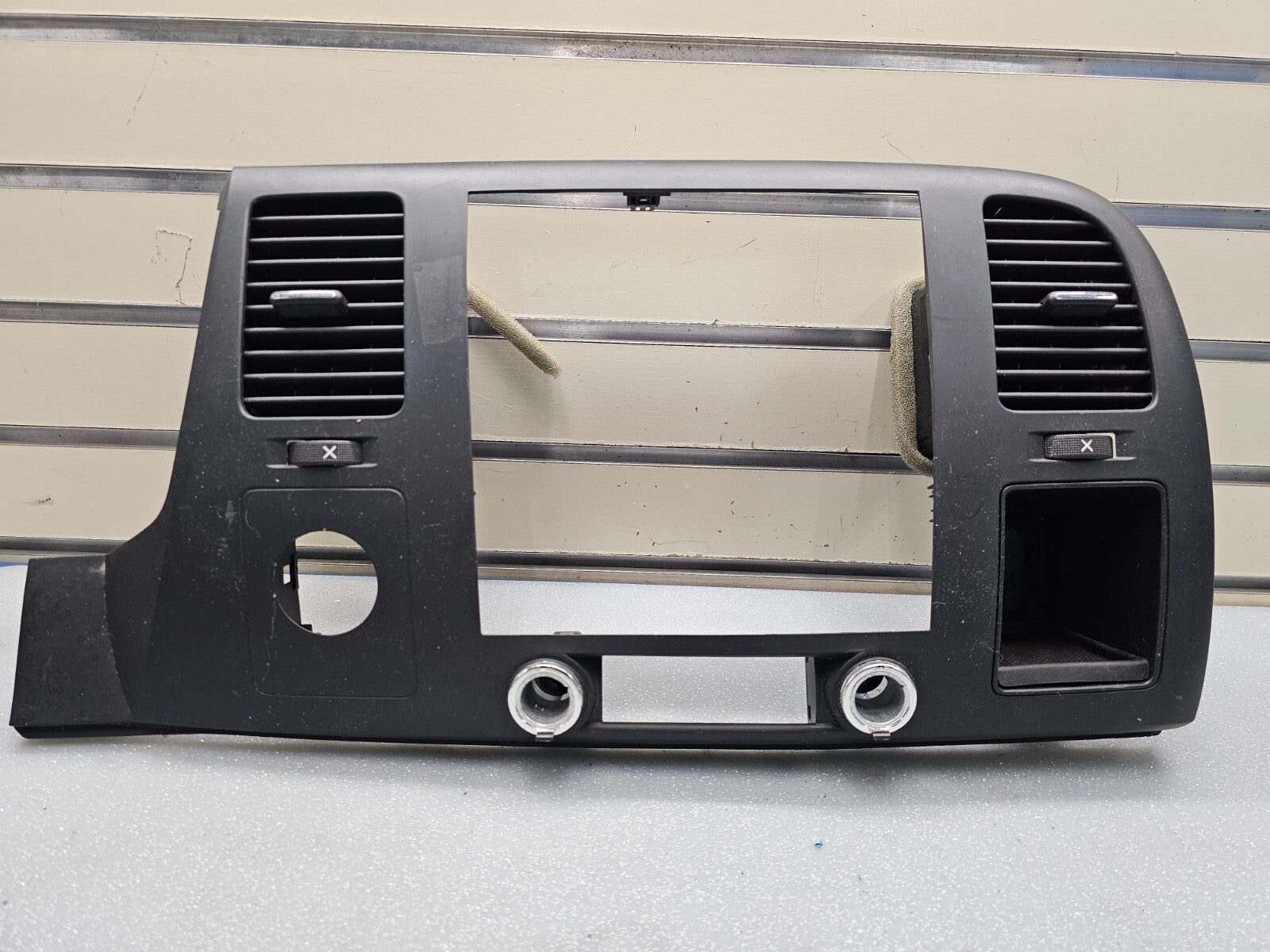 🔥07-14 Silverado SIERRA Center Dash Radio Bezel AC Climate Trim Panel BLACK B6