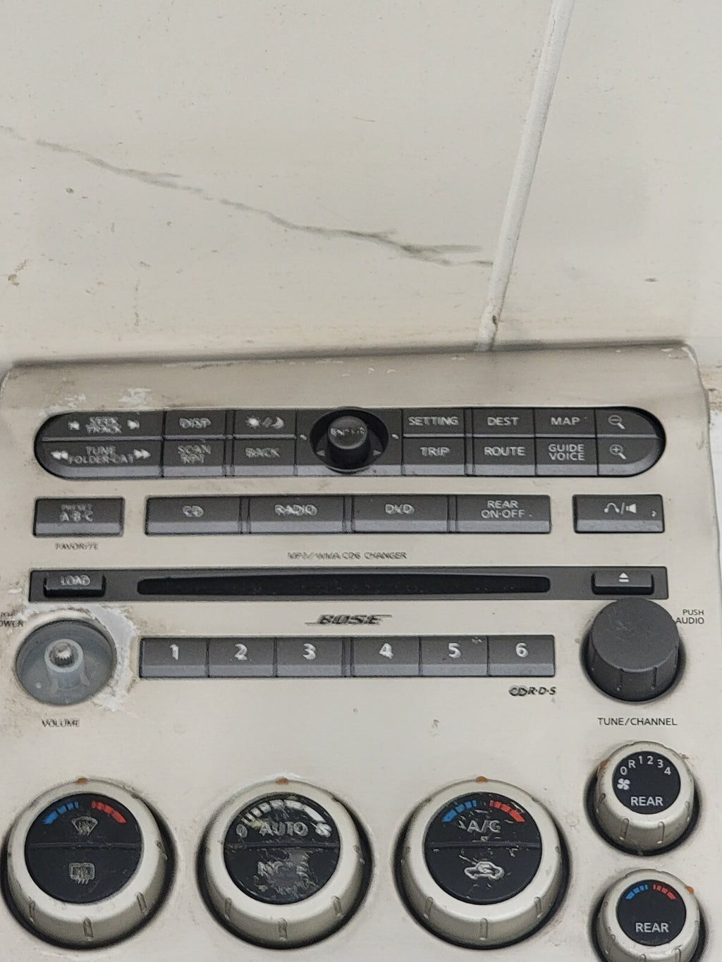 04-07 Infiniti QX56 Dash Climate Control Radio Stereo Display Bose Bezel LT Tan