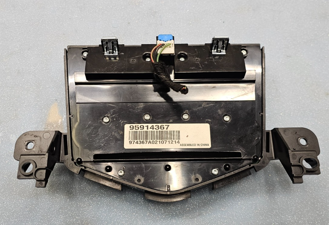 🔥12-16 CRUZE Dash AM FM Radio Satellite CD AUX Player Face Plate Control Panel