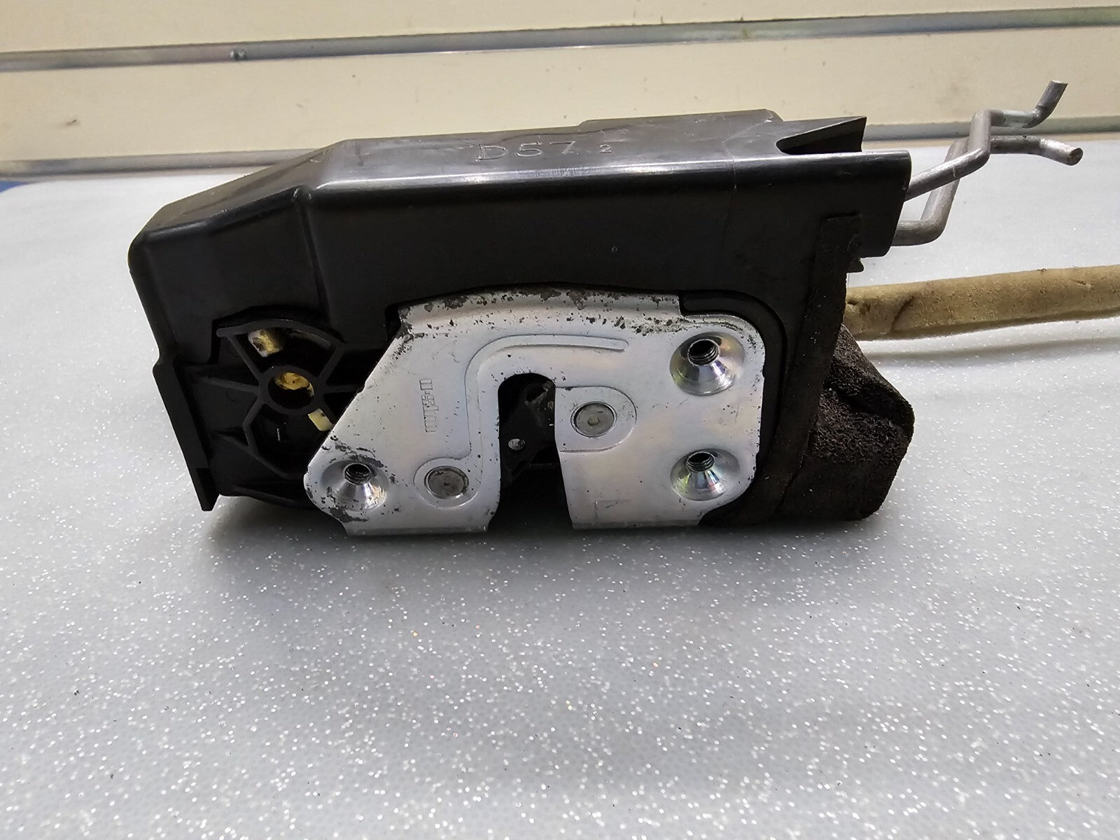 🔥2008 - 2009 Mazda 3 door Power Lock Latch Actuator  Front Left Driver / OEM