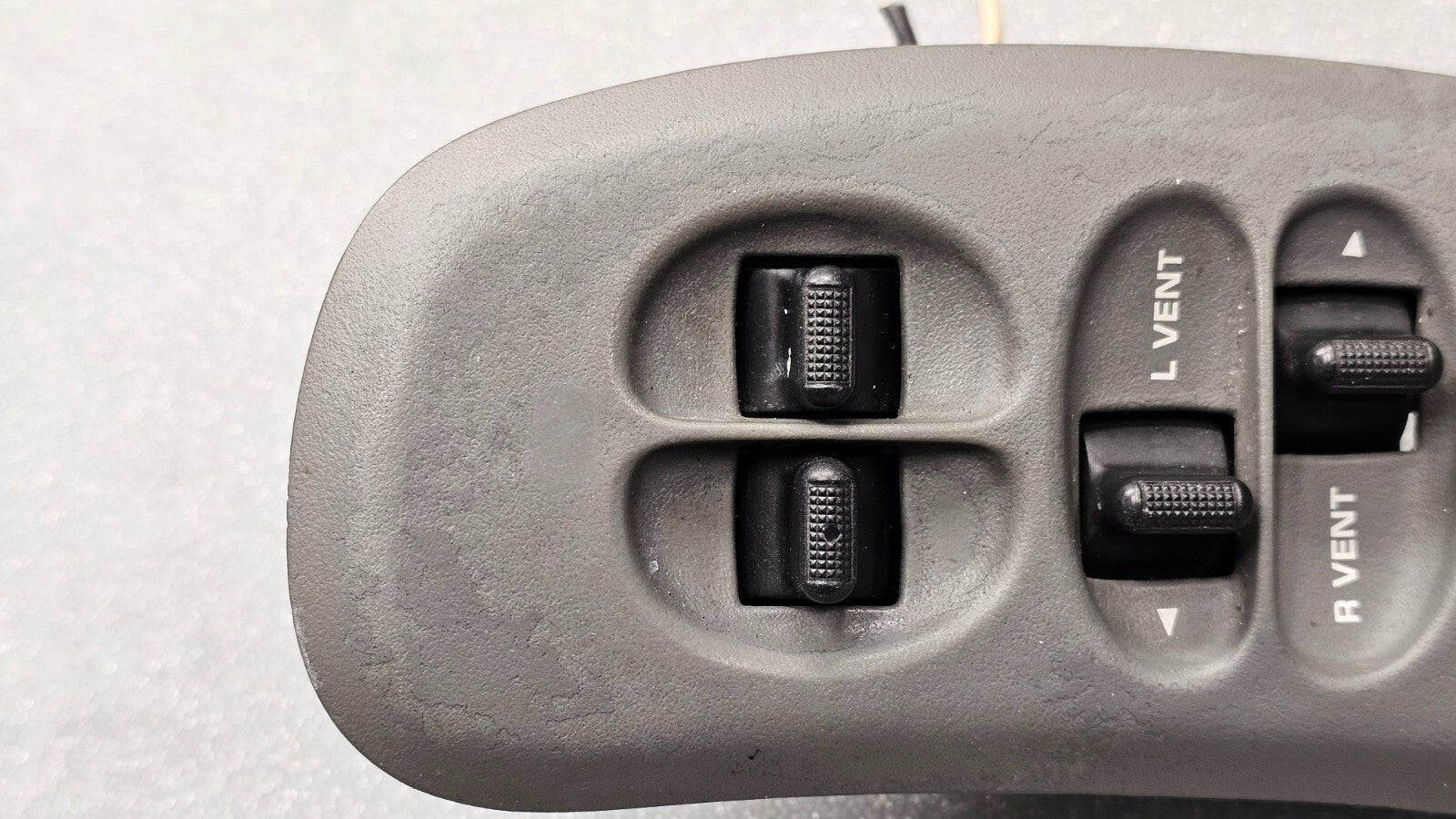 🔥04-07 CARAVAN TOWN COUNTRY DRIVER MASTER DOOR LOCK WINDOW CONTROL SWITCH GRAY