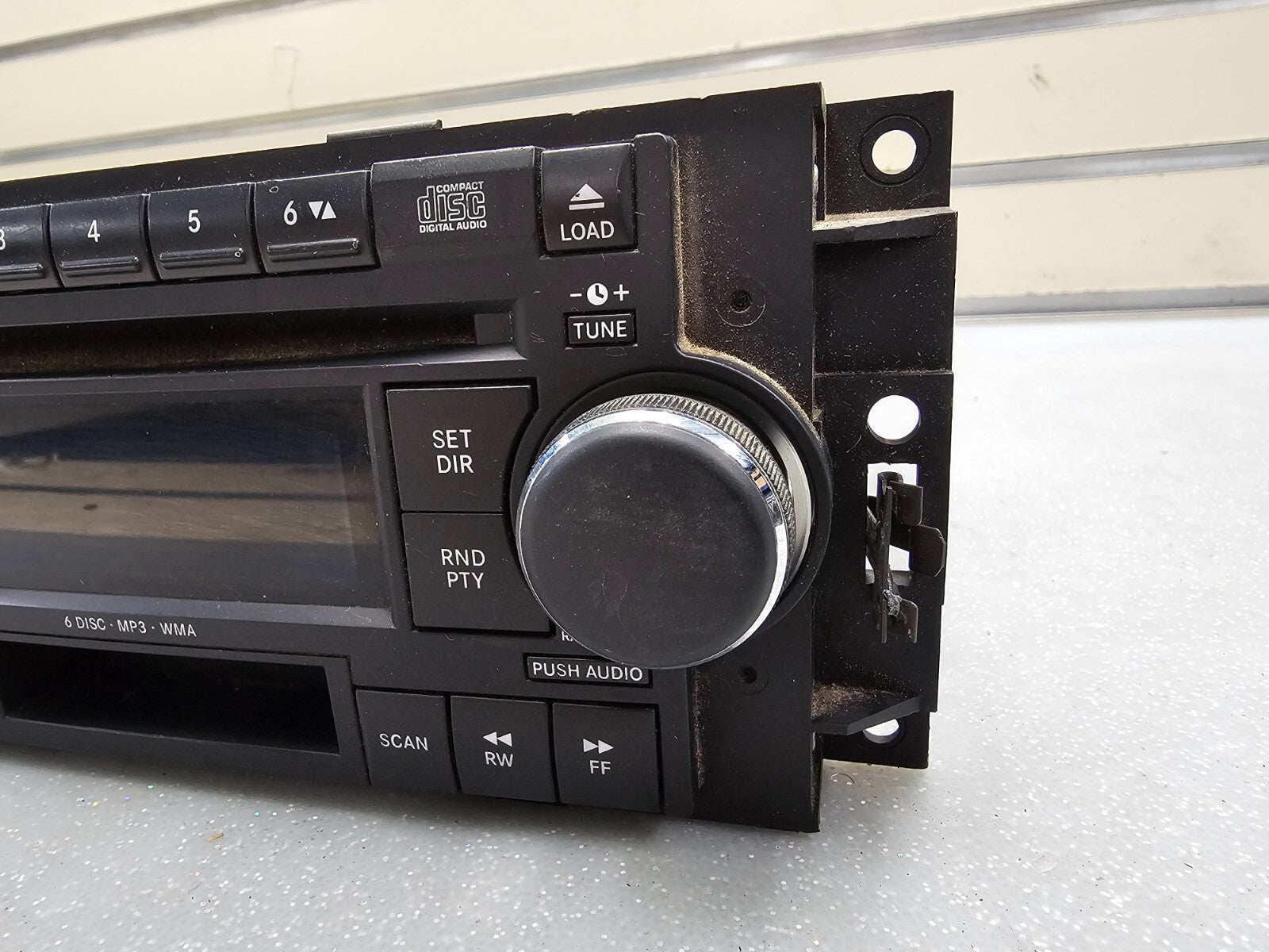 🔥2004-2010 Jeep Dodge Chrysler Front Dash Radio AM FM CD Aux Input OEM