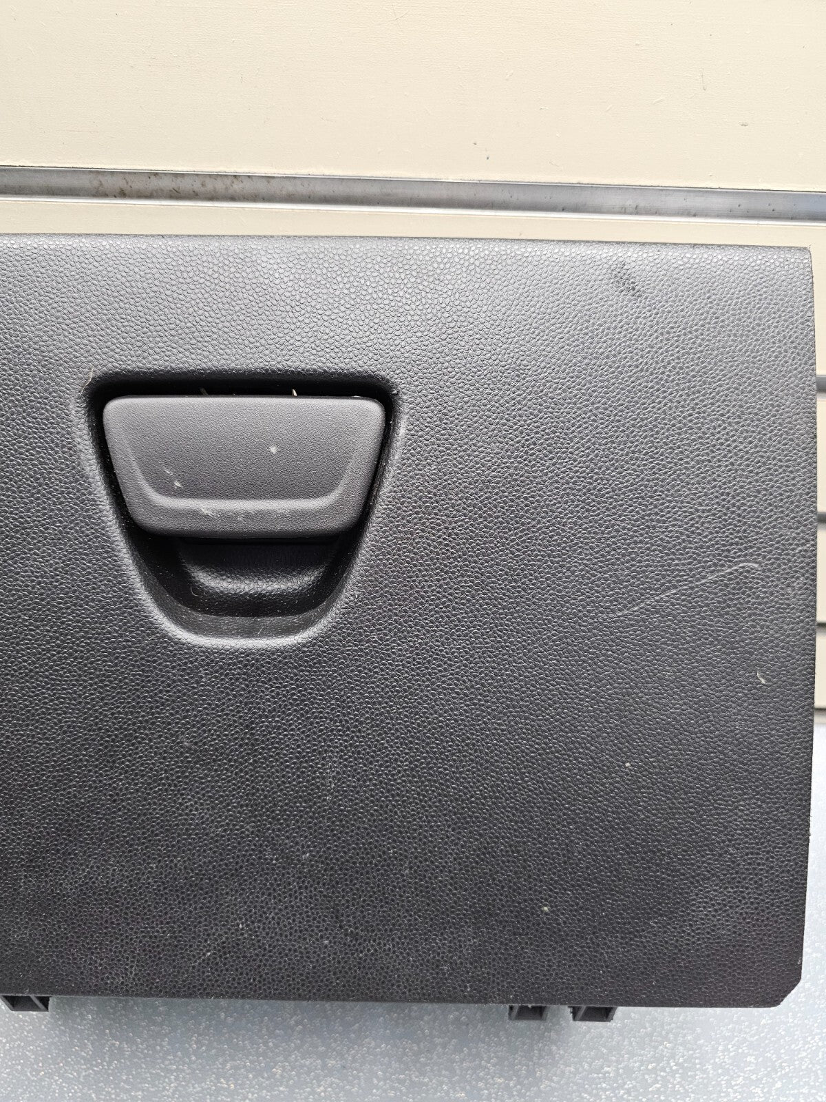 11-19 Ford Fiesta Dash Glove Box Compartment Storage Handle Assembly Black OEM