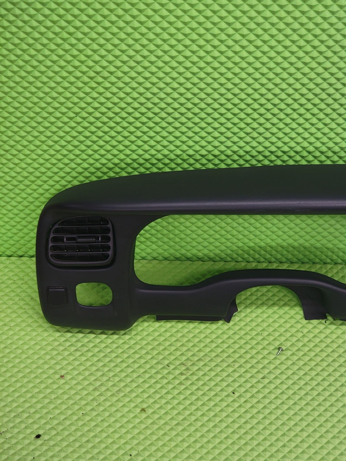 🔥98 - 00 Dodge Dakota & Durango Dash Trim Radio Gauge Cluster Bezel black C30