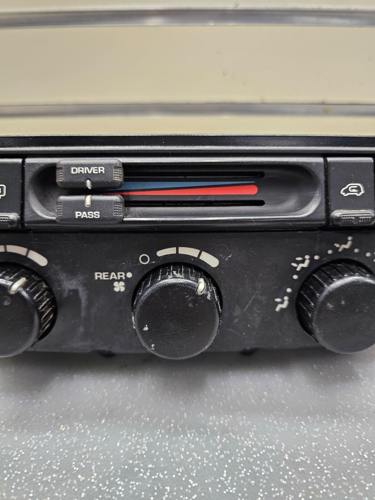 🔥04-07 Dodge Caravan Town Country Dash AC Climate Temperature Heater Control oe