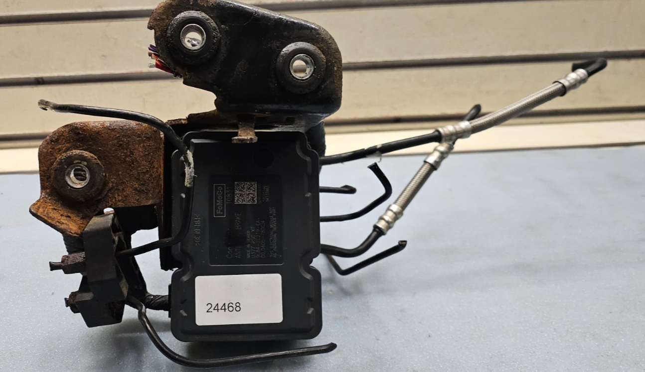 🔥2009 FORD ESCAPE MARINER ABS ANTI LOCK BRAKE PUMP MODULE CONTROLLER ASSEMBLY