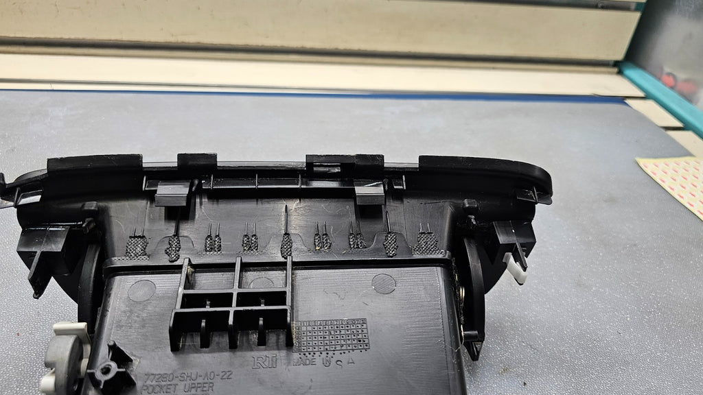 🔥05-07 Honda Odyssey Front Center Dash Console Pocket Storage GRAY
