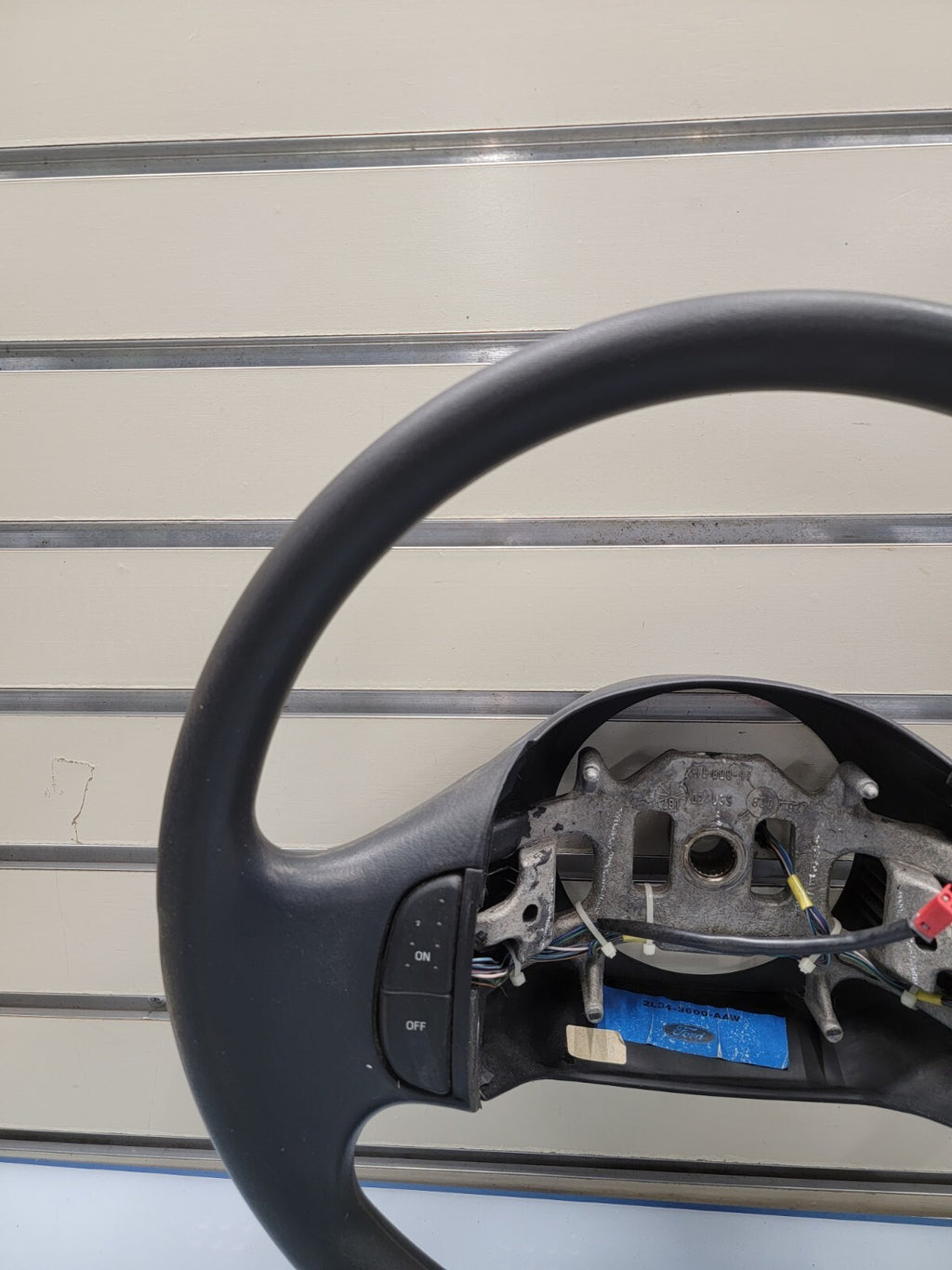 🔥1997-2003 Ford F-150 Leather Steering Wheel Cruise Dash Black