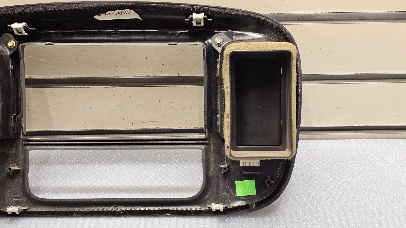 🔥97-03 Ford F150 Center Dash AM FM Radio Climate Trim Stereo BEZEL Panel DK Tan