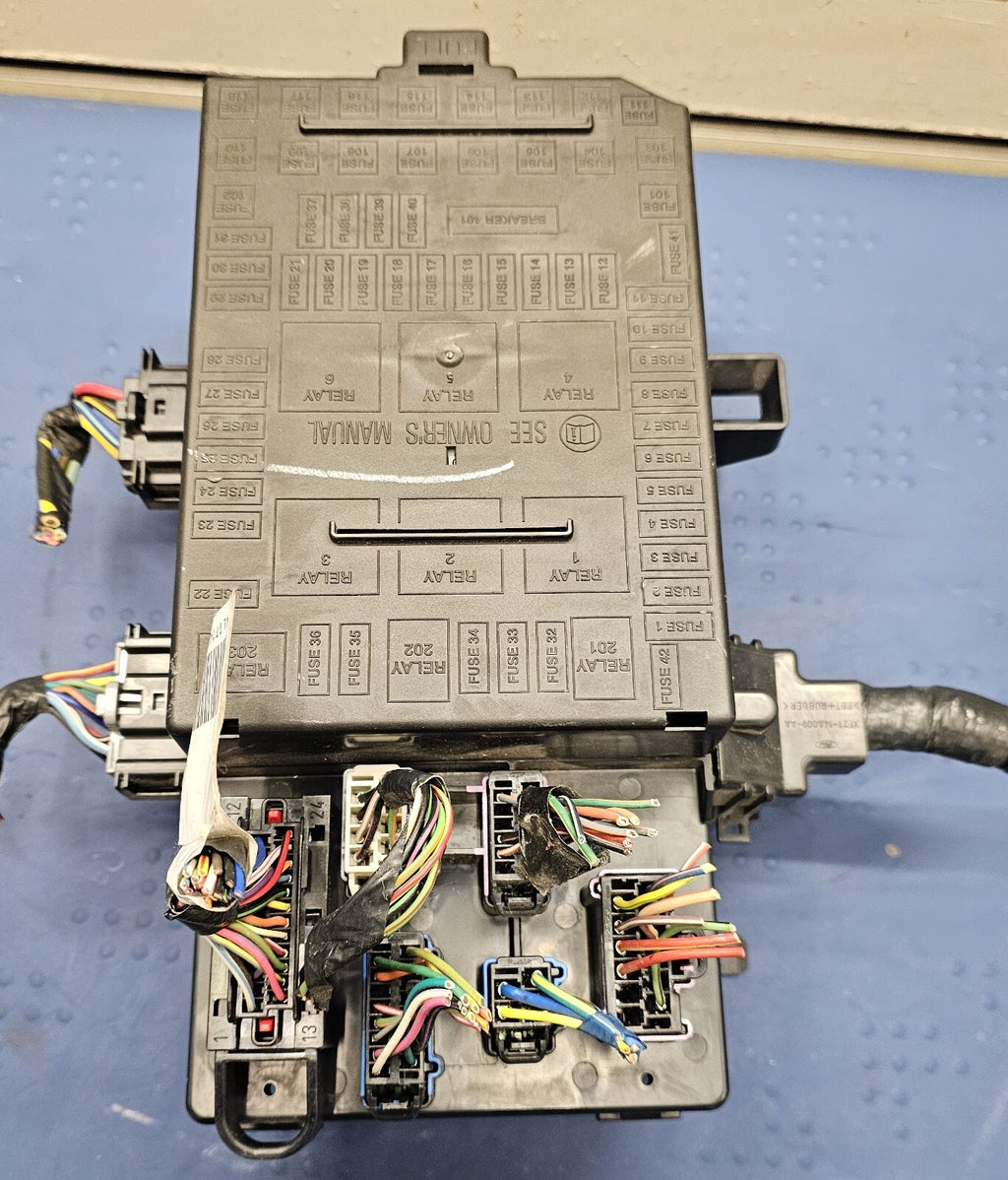 🔥04 -07 Ford F150 Fuse Box Power Distribution 5l3t14a067bc  5L3T-14A067-BC