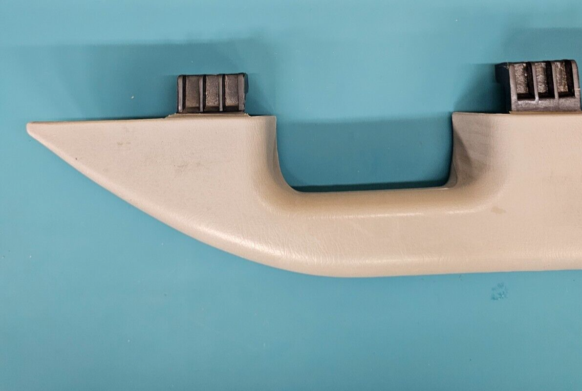 🔥97-03 Ford F150 Door Panel Right Passenger Arm Rest Pull Handle TAN OEM