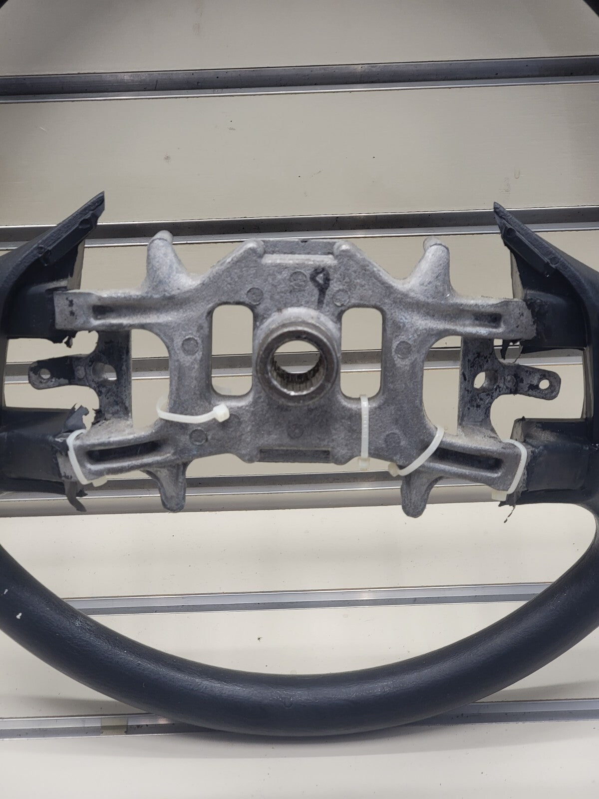 🔥1997-2003 Ford F-150 Leather Steering Wheel Cruise Dash Black