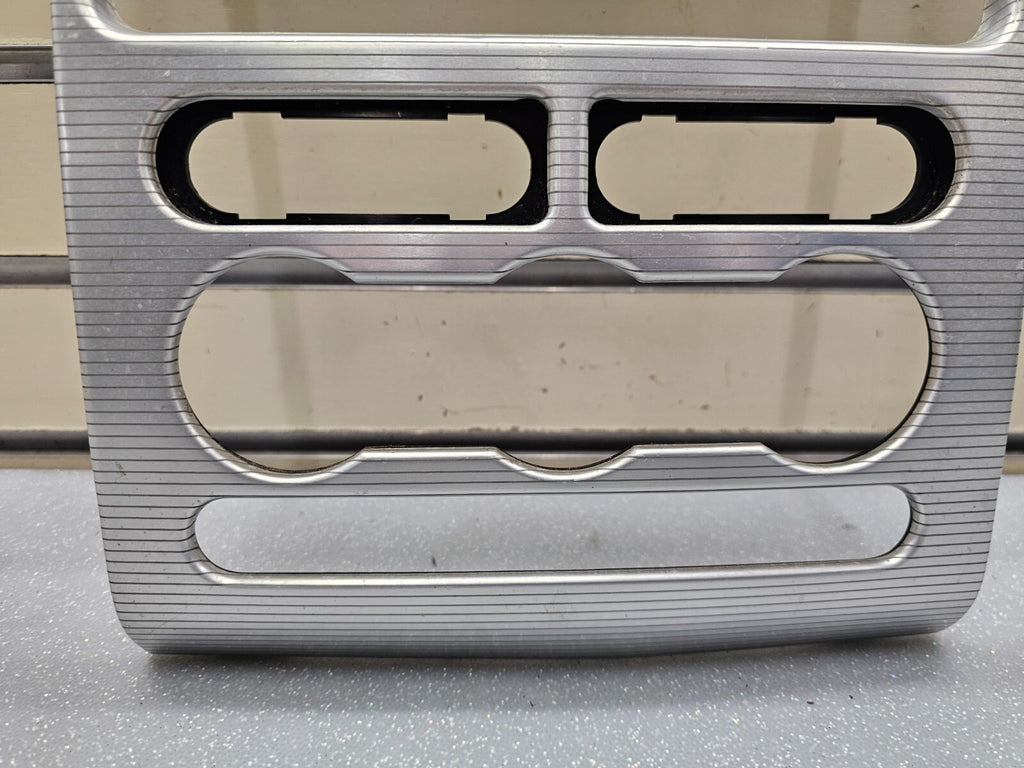 🔥07-10 Ford Edge Front Center Dash Bezel Radio Storage Climate Control SILVER