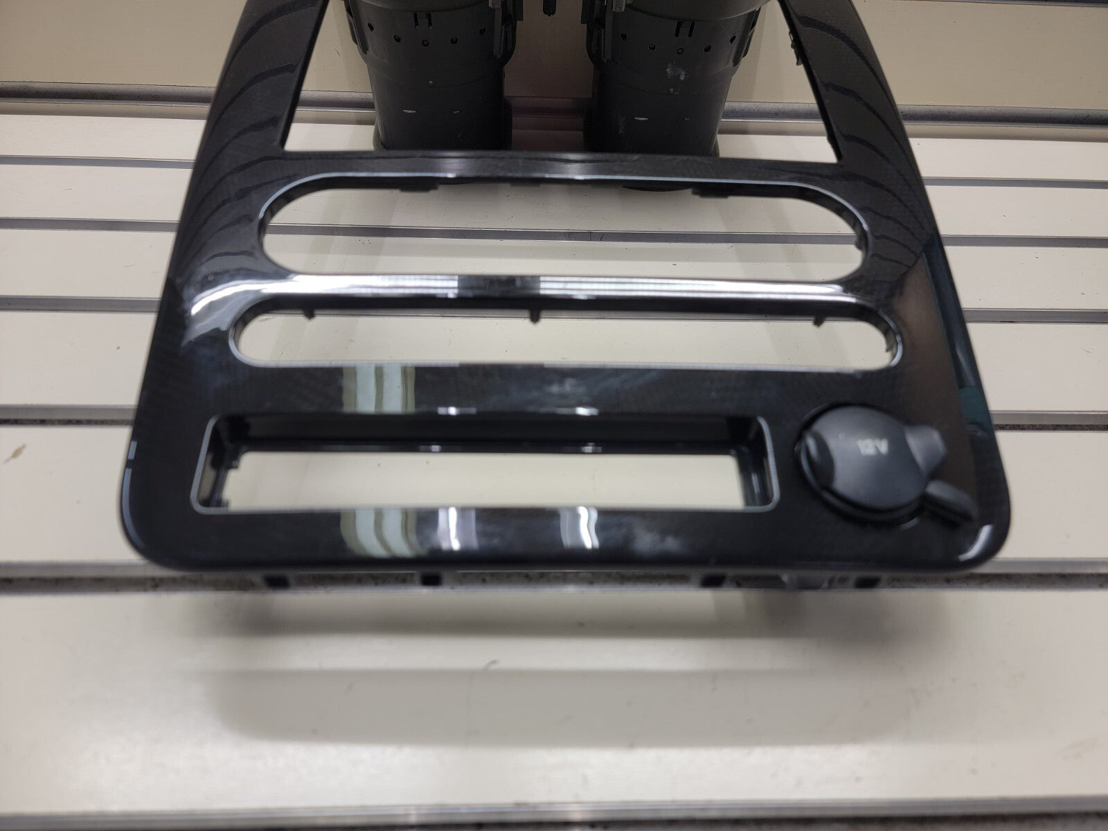 08-09 Ford Taurus X Center Dash Air Vents Radio Climate Control Trim Carbon VT64