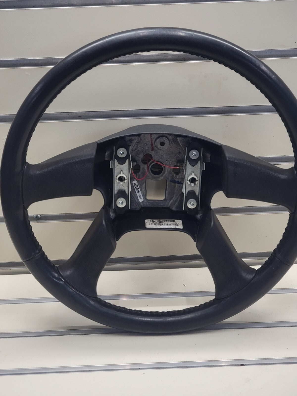 🔥03-06 SILVERADO SIERRA YUKON TAHOE SUBURBAN STEERING WHEEL LEATHER BLACK