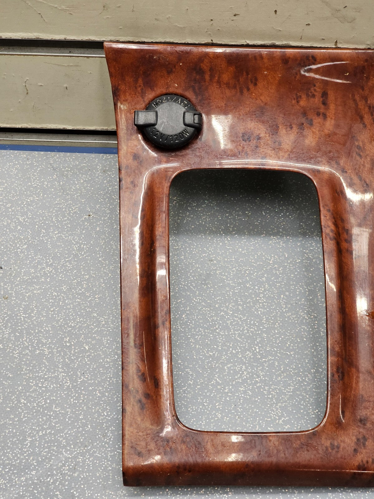 🔥03-08 Corolla Matrix Center Console Gear Shifter Shift Cover Trim Bezel Wood