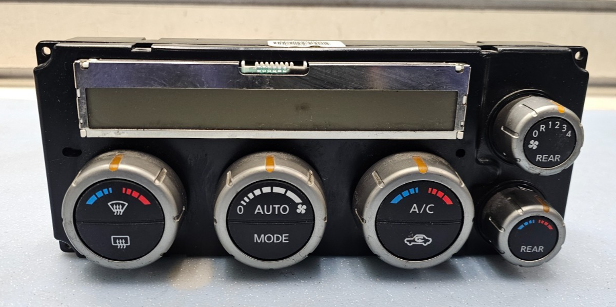 🔥05-07 Pathfinder Dash AC A/C HVAC Heater Climate Control Temperature Black