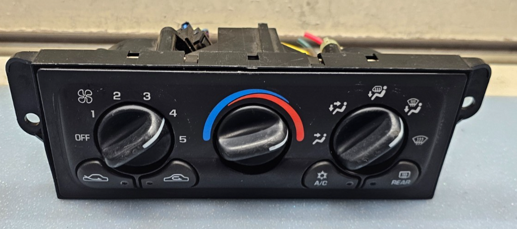 🔥97-03 Chevy Malibu AC Heater Climate Control Heater Temperature Assembly OEM
