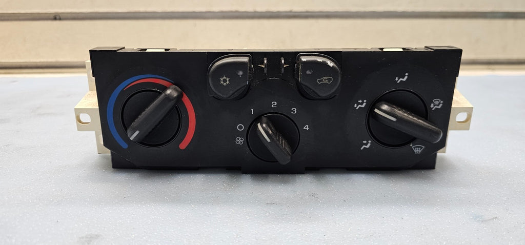 🔥04-12 Colorado Canyon Heater A/C AC HVAC Temperature Climate Control Black