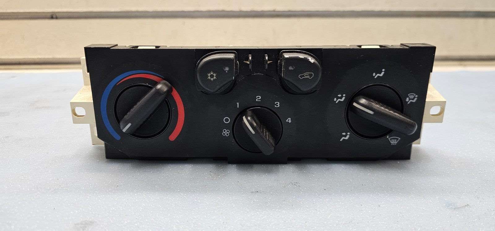 🔥04-12 Colorado Canyon Heater A/C AC HVAC Temperature Climate Control Black