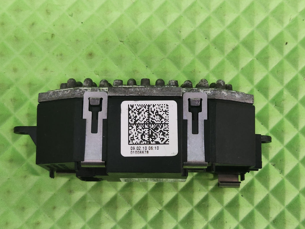2008-2018 Audi A4 A5 B8 A8 Q5 S4 S5 S8 Blower Motor Control Resistor Fit GRAY