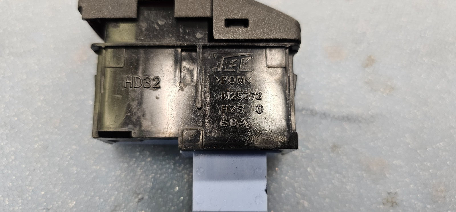 🔥03-07 Honda Accord Warning Hazard Light Switch Control Power Black SW47