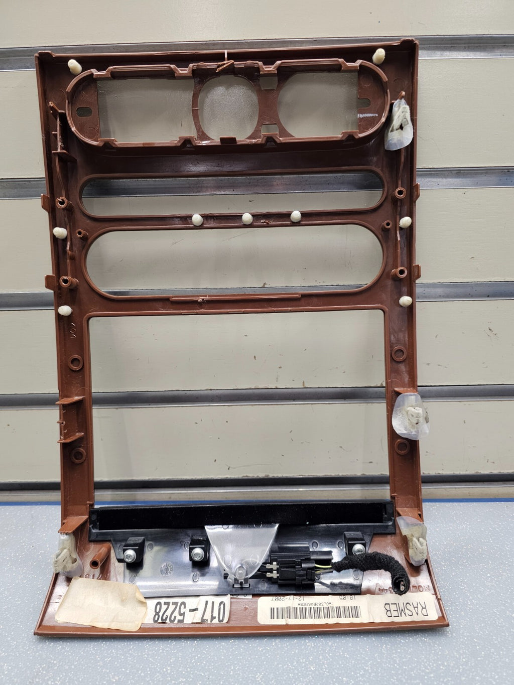 🔥04-08 Ford F150 Lariat Dash Radio Surround Bezel Trim Panel Woodgrain OEM
