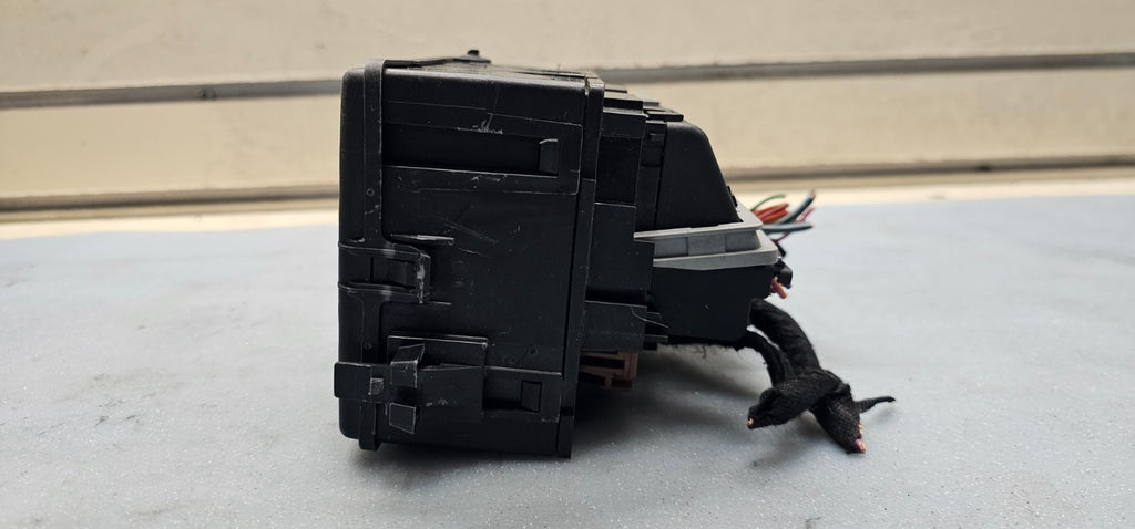 🔥11-20 DODGE JOURNEY INTELLIGENT POWER CONTROL MODULE FUSE BOX OEM