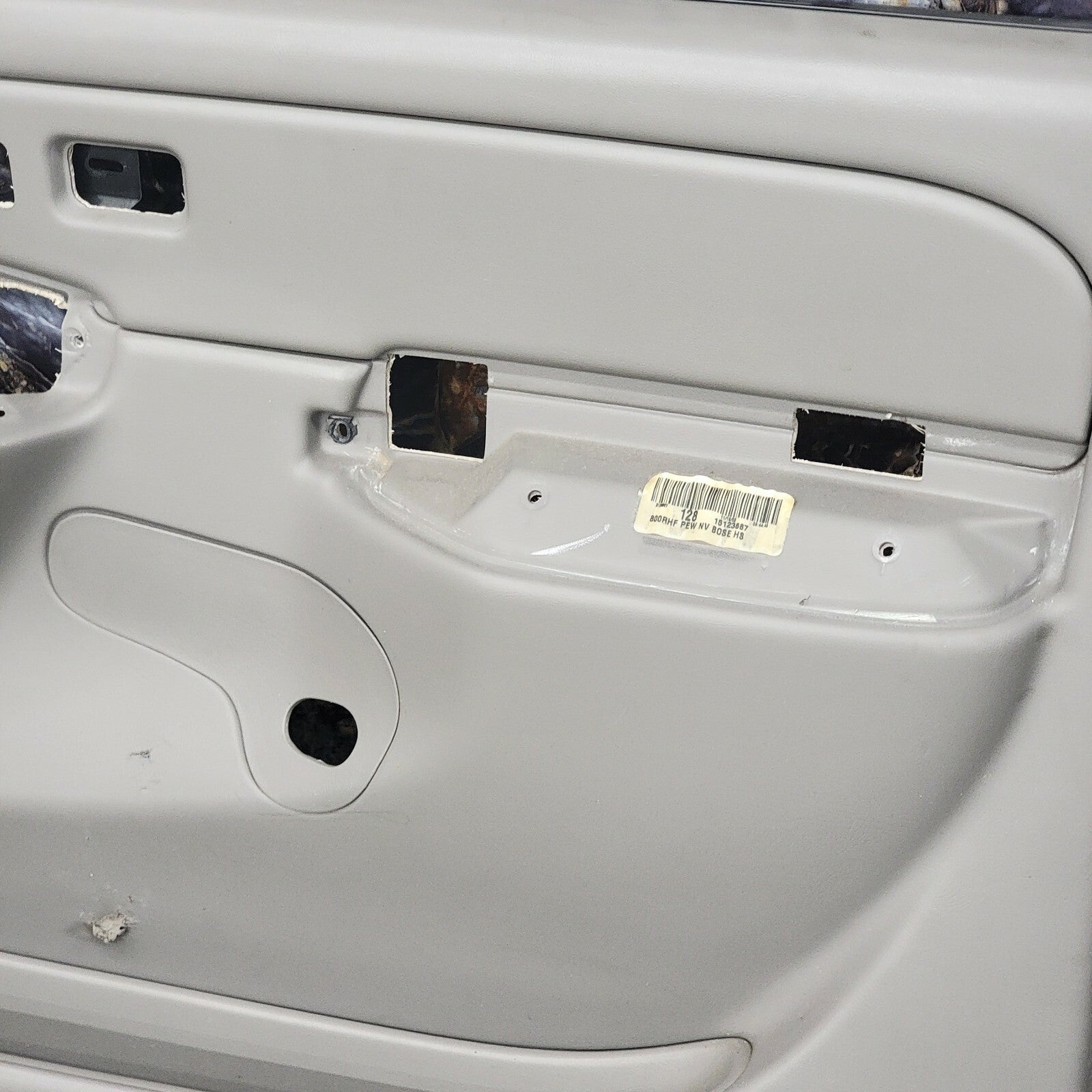 🔥03-06 Silverado SIERRA Door Panel Front RIGHT Passenger/No Arm LIGHTGRAY D5