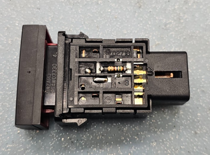 🔥04-09 Kia Cerato/Spectra Hazard Warning light switch Black OEM