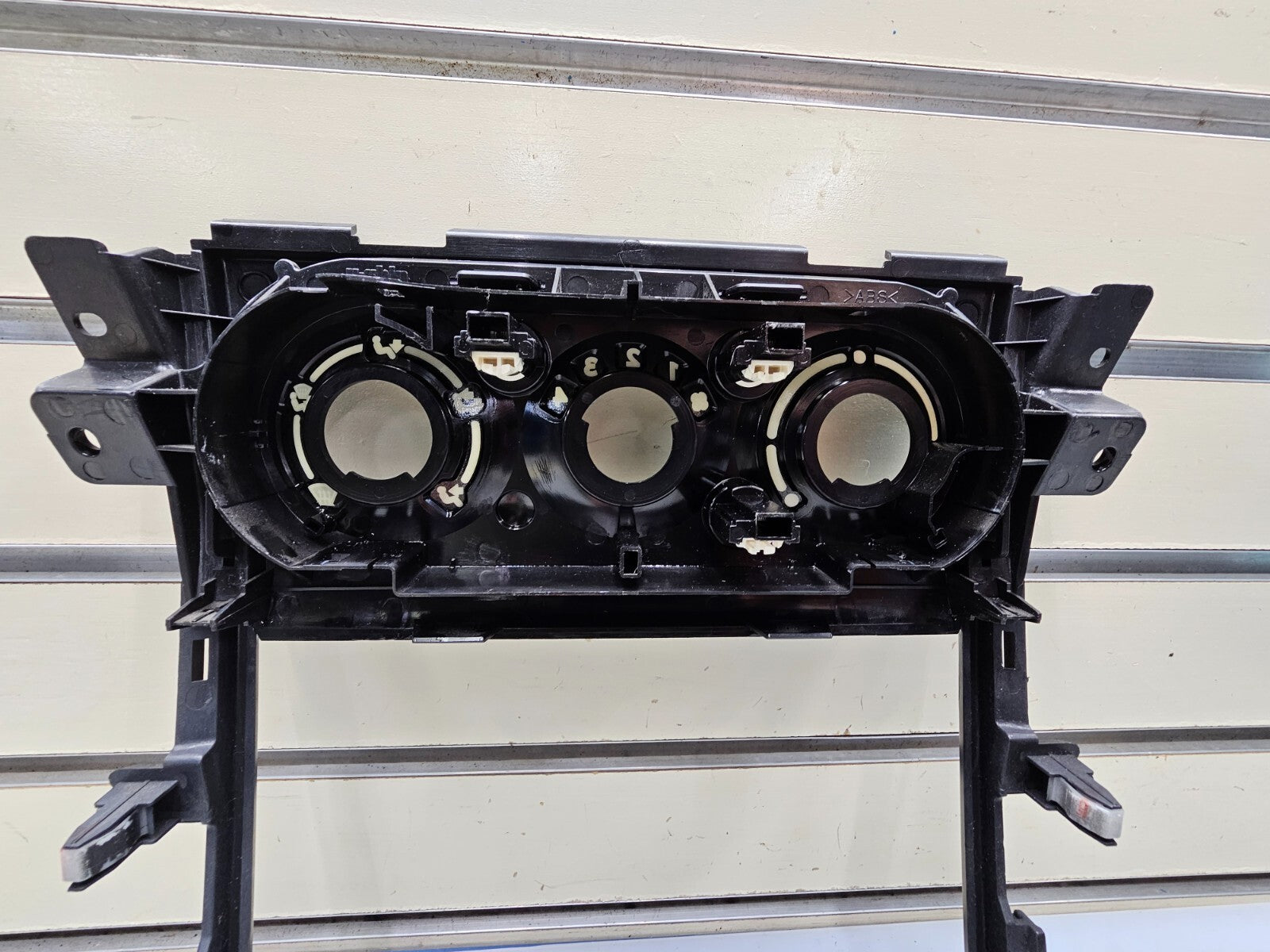 🔥07-13 Suzuki SX4 Center Dash Panel AC Heater Climate Control Bezel OEM BLACK