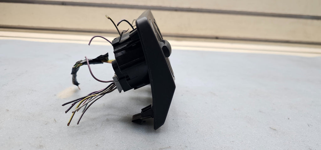 🔥99-06 Suburban Tahoe Yukon Avalanche Escalade Door Lock Switch