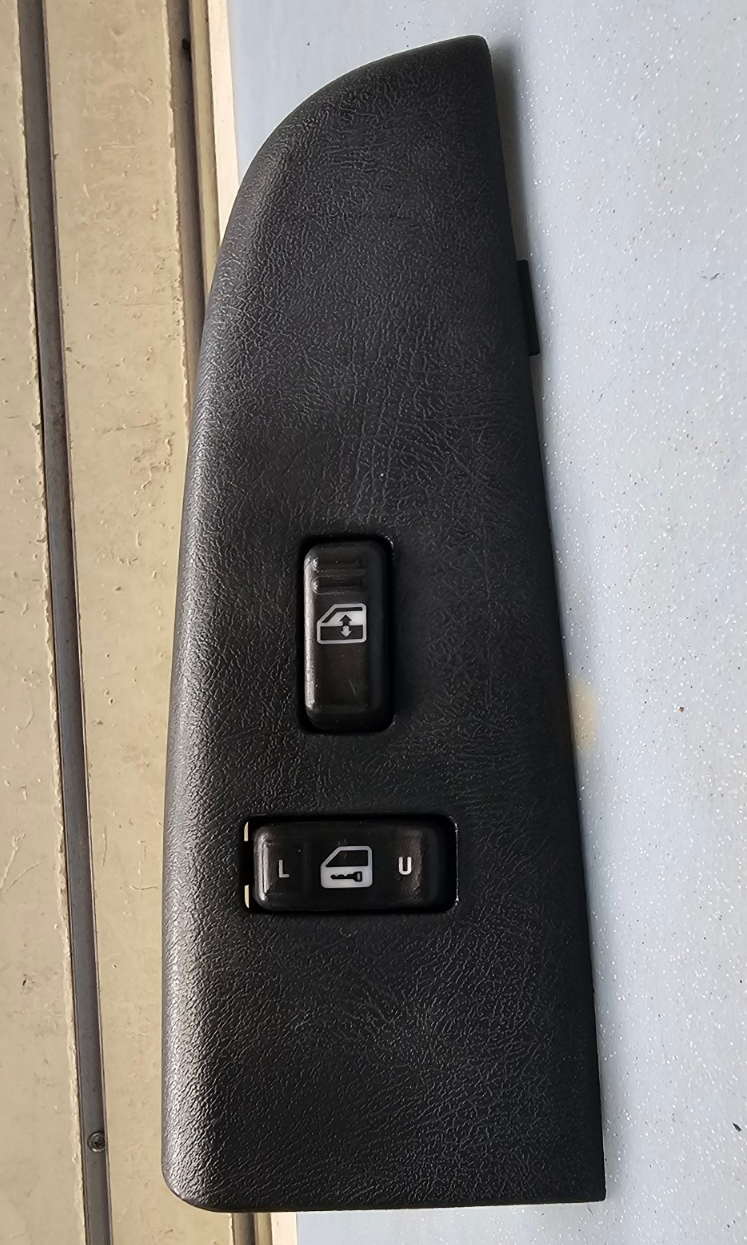 🔥99-02 Silverado SIERRA Front RIGHT Passenger Power Window Switch Lock Black