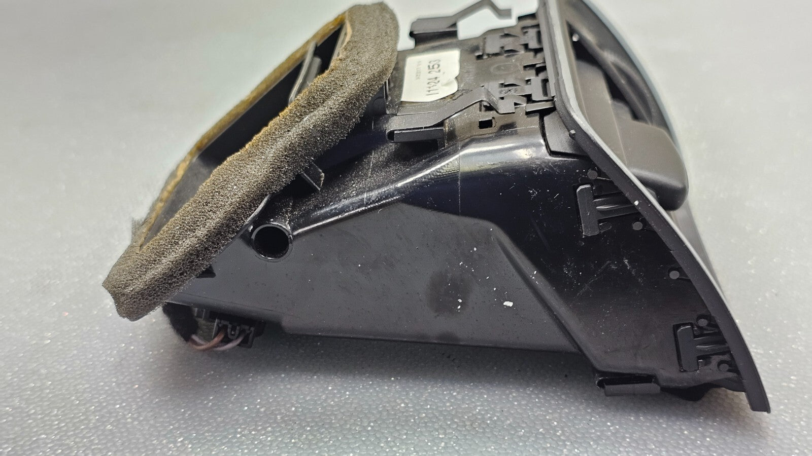 🔥11-17 VW CC SPORT DASH LEFT DRIVER AC A/C AIR VENT HEATER ASSEMBLY PANEL BLACK